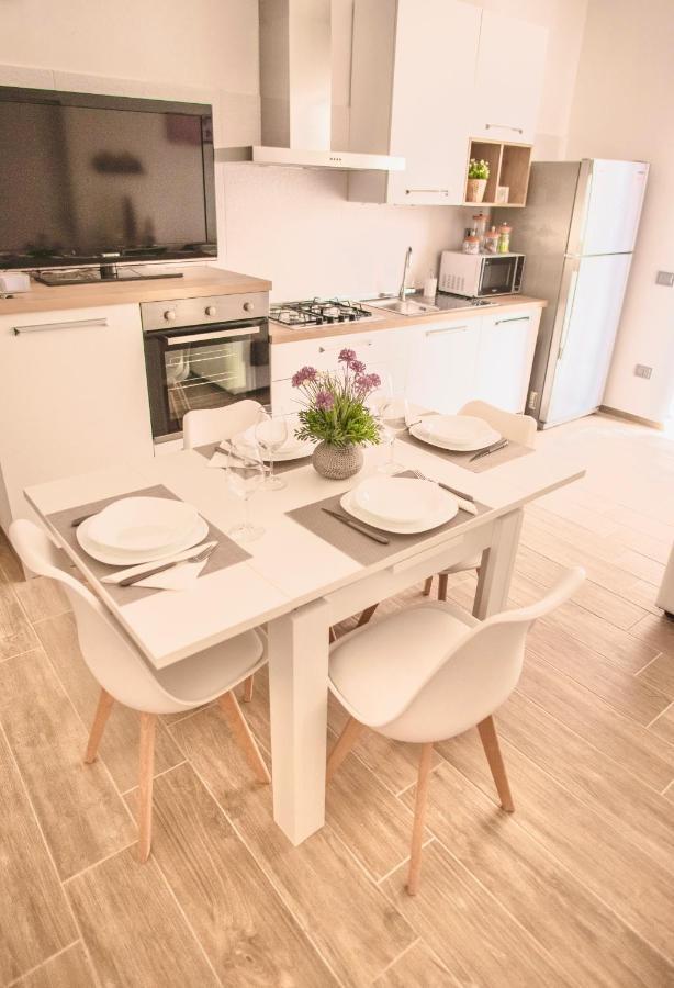 Bellini Lorenz Apartment Cagliari Ngoại thất bức ảnh
